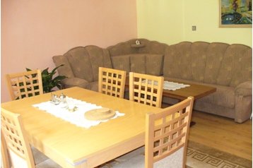 Eslovaquia Privát Komjatná, Exterior